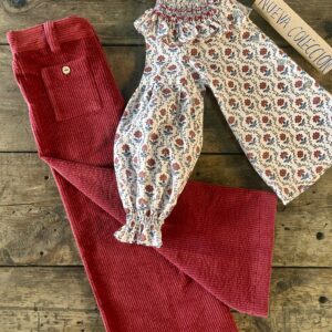 Pantalón Cropped Pana Burdeos Tartaleta